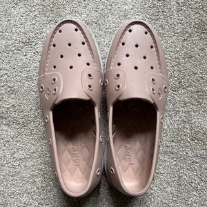 Sperry Float Boat Shoes Wm 9